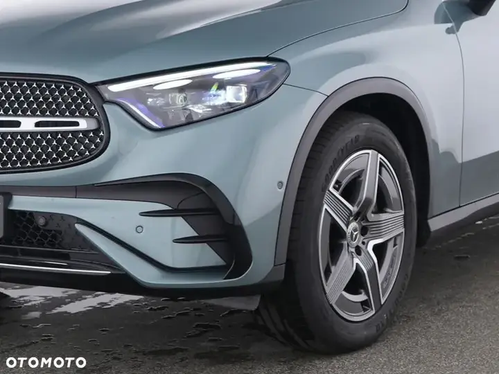 Mercedes-Benz Glc 2025 photo 3