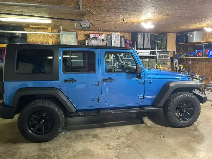 Jeep Wrangler Unlimited 2010 photo 4