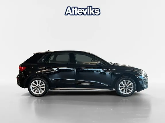 Audi A3 2024 photo 2