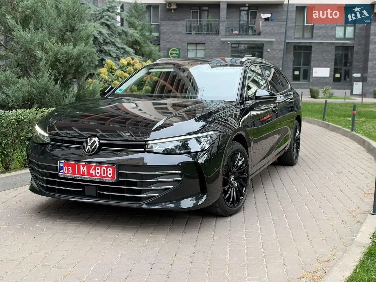 Volkswagen Passat 2024 photo 2