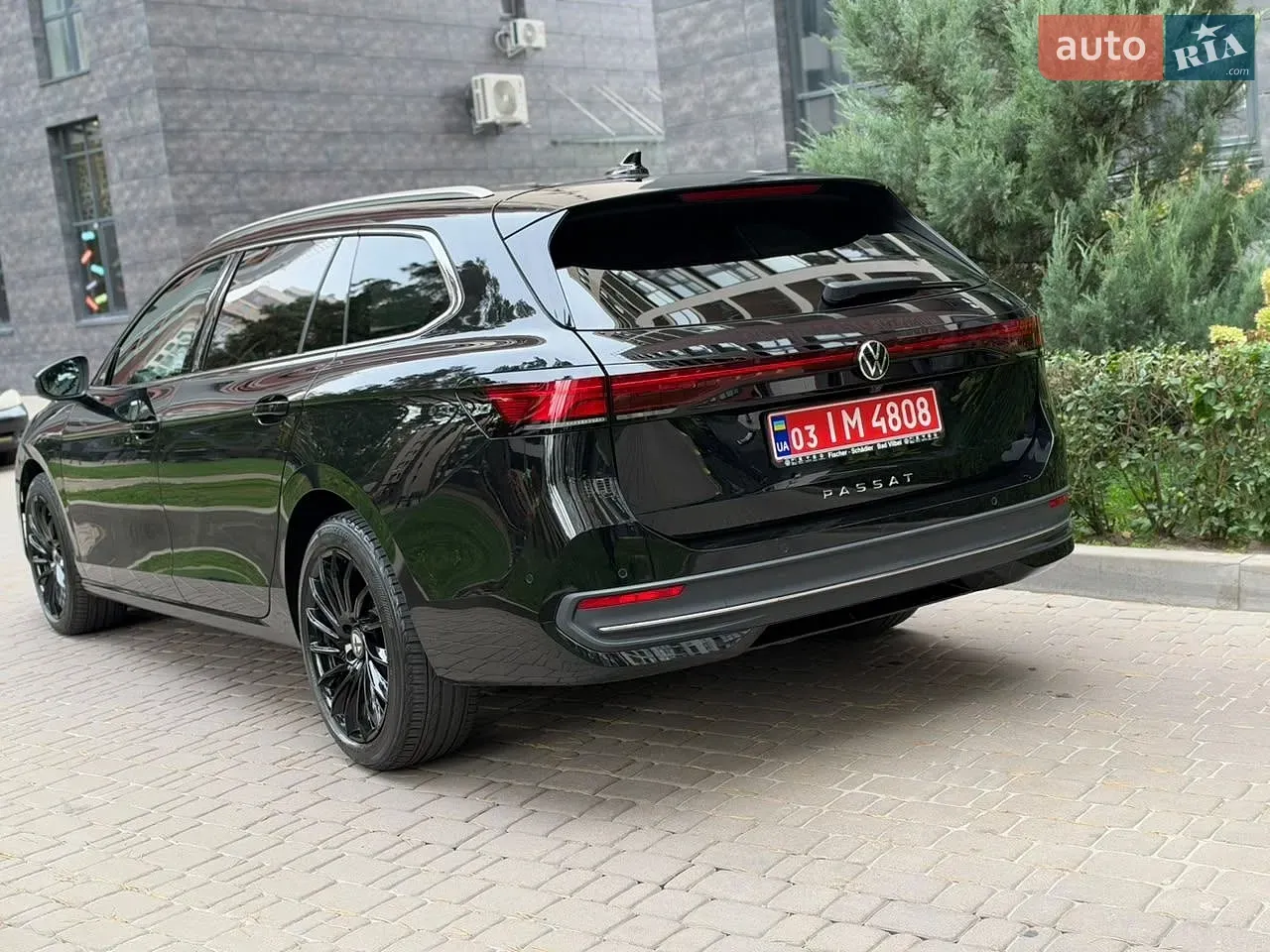 Volkswagen Passat 2024 photo 4
