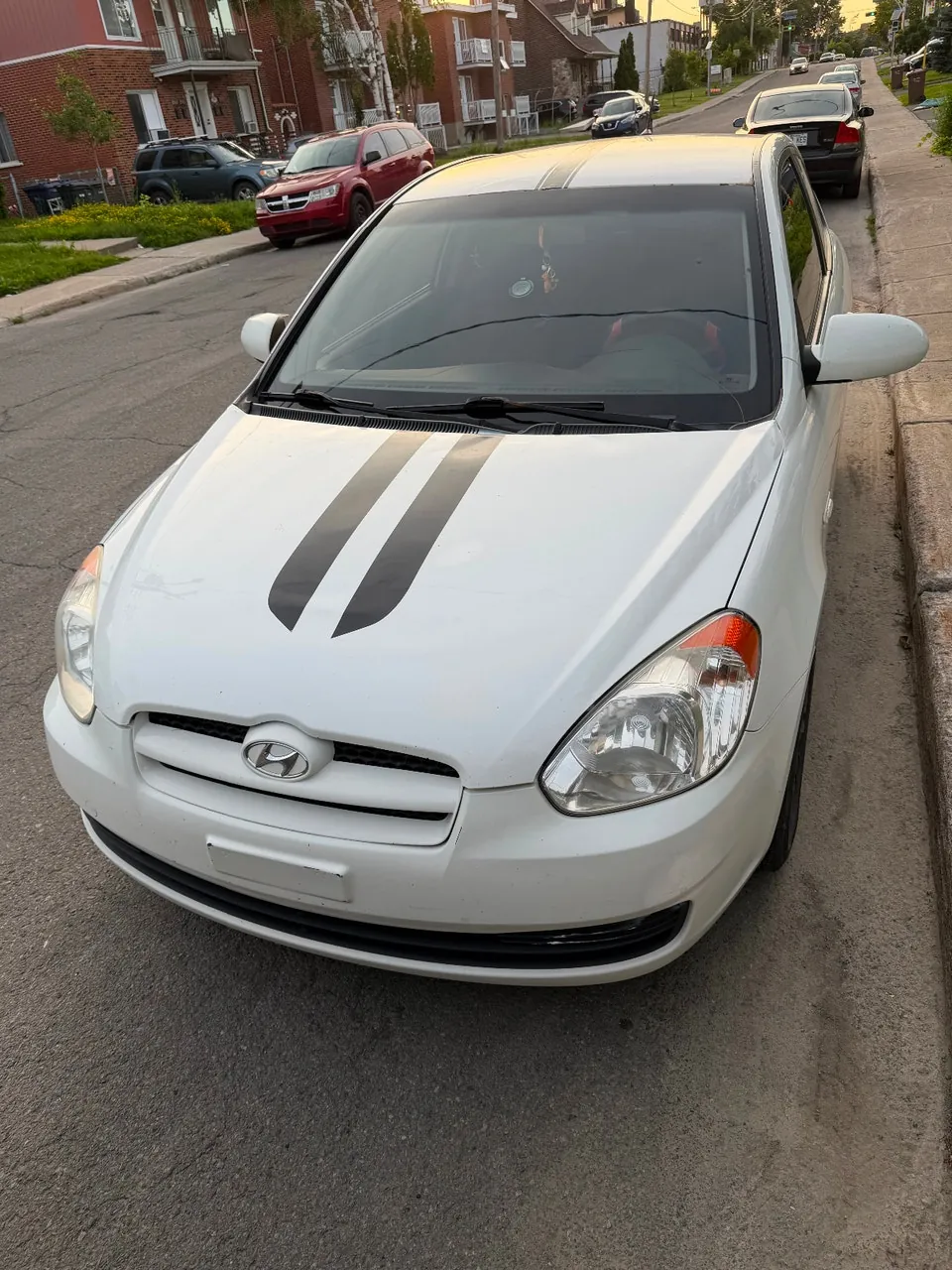 Hyundai Accent 2011 photo 3