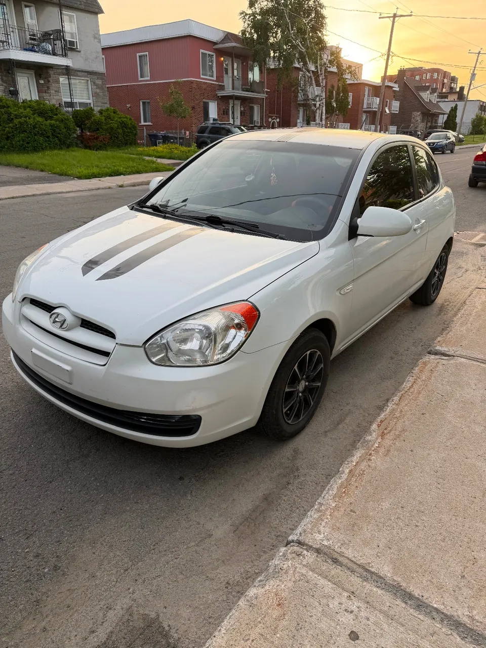 Hyundai Accent 2011 photo 4