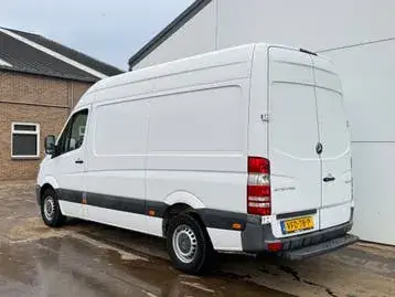 Mercedes-Benz Sprinter 2026 photo 2