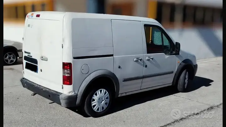 Ford Transit Connect 2003 photo 2