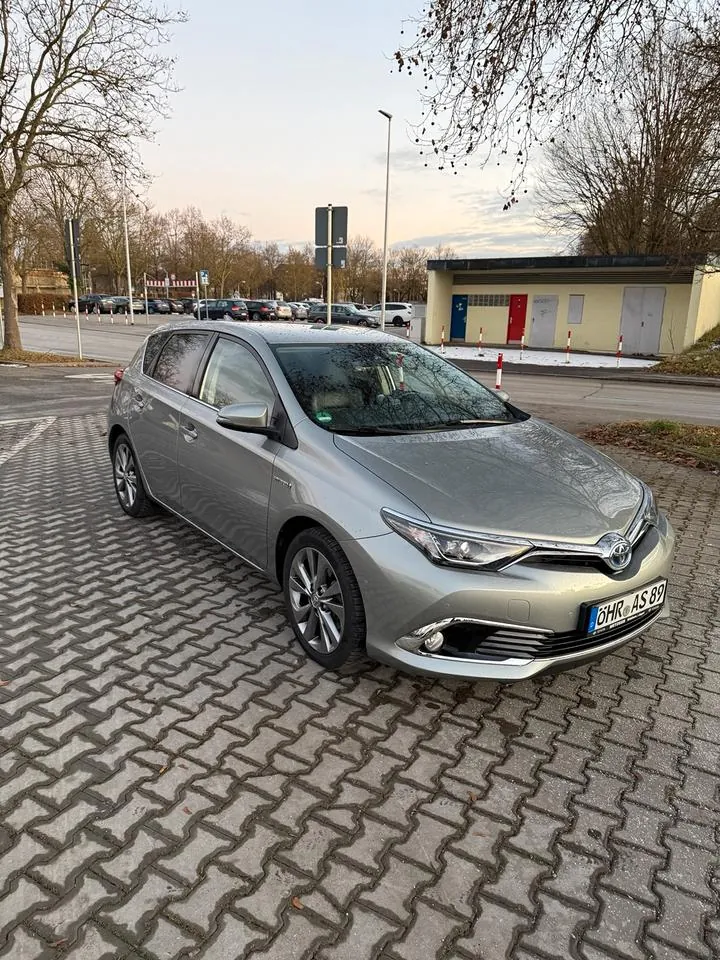 Toyota Auris