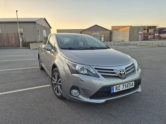 Toyota Avensis 2012 photo 4