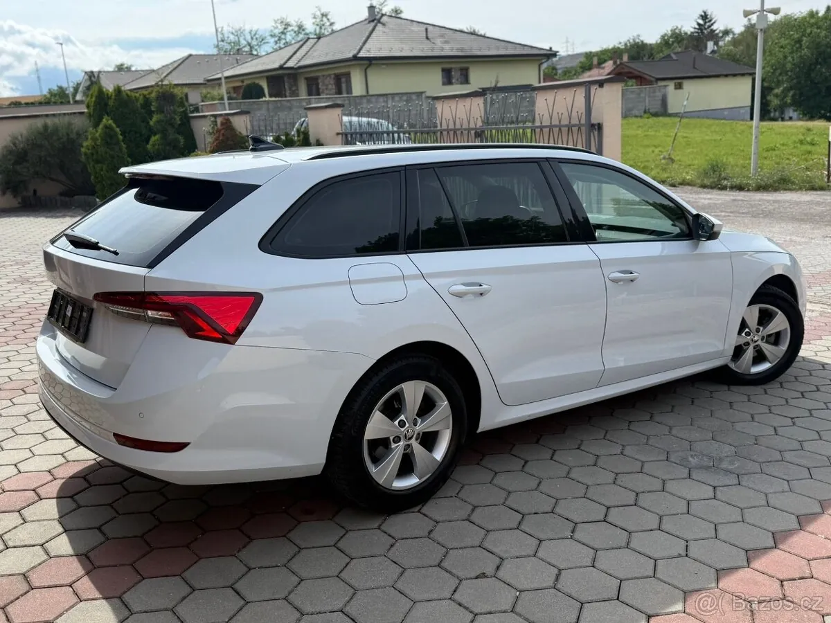 Skoda Octavia 2022 photo 5