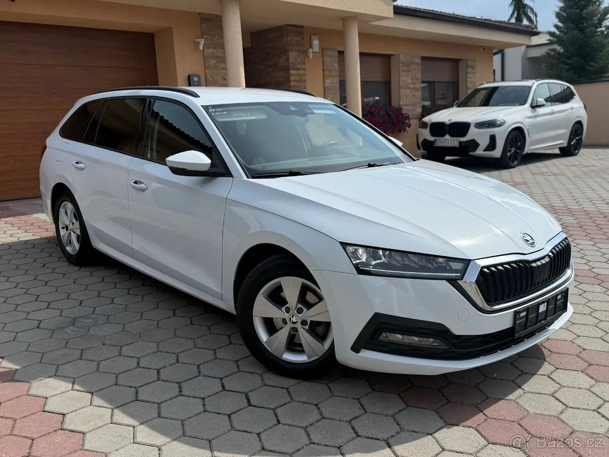 Skoda Octavia 2022 photo 3