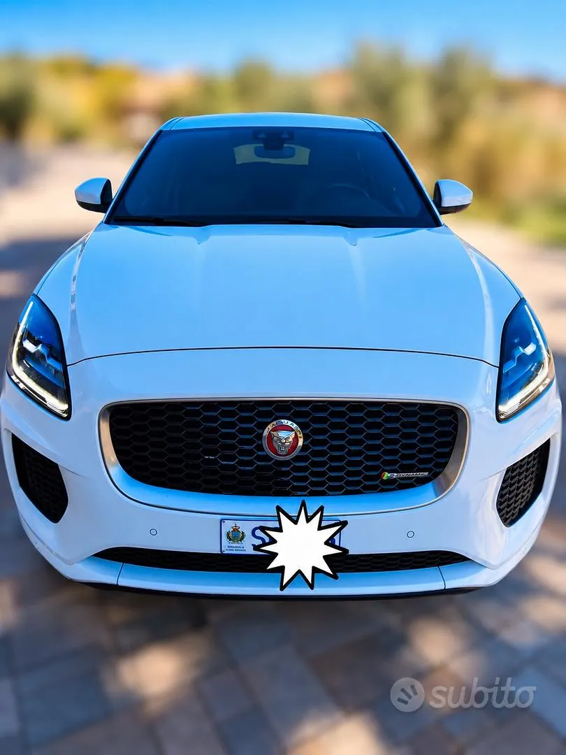 Jaguar E-Pace 2020 photo 2