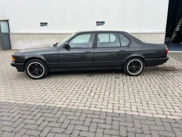 BMW 735 Il 1990 photo 2