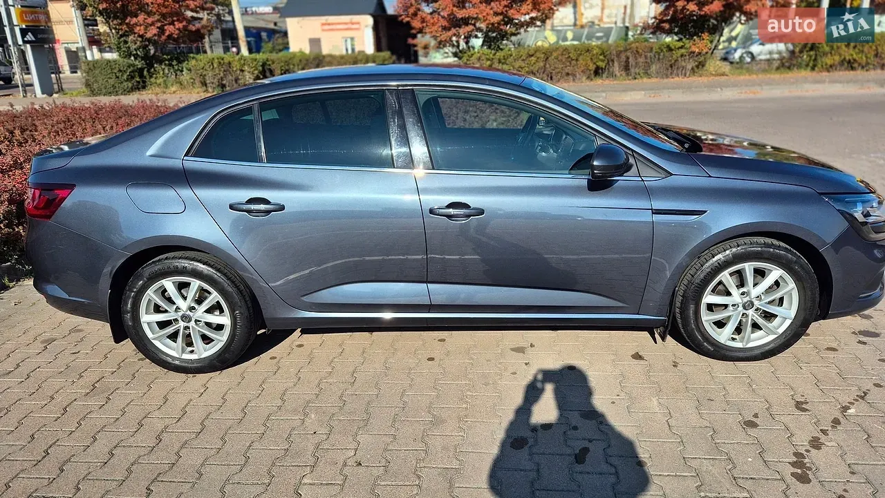 Renault Megane 2019 photo 4