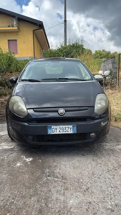 Fiat Punto Evo 2011 photo 4