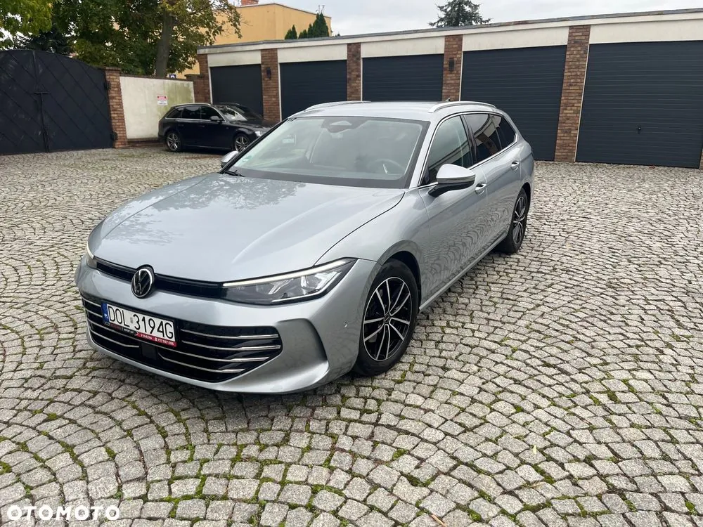 Volkswagen Passat 2024 photo 5