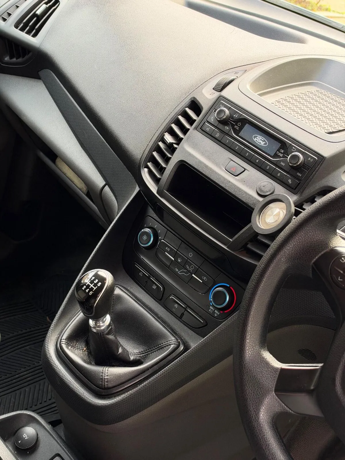 Ford Transit Connect 2021 photo 5