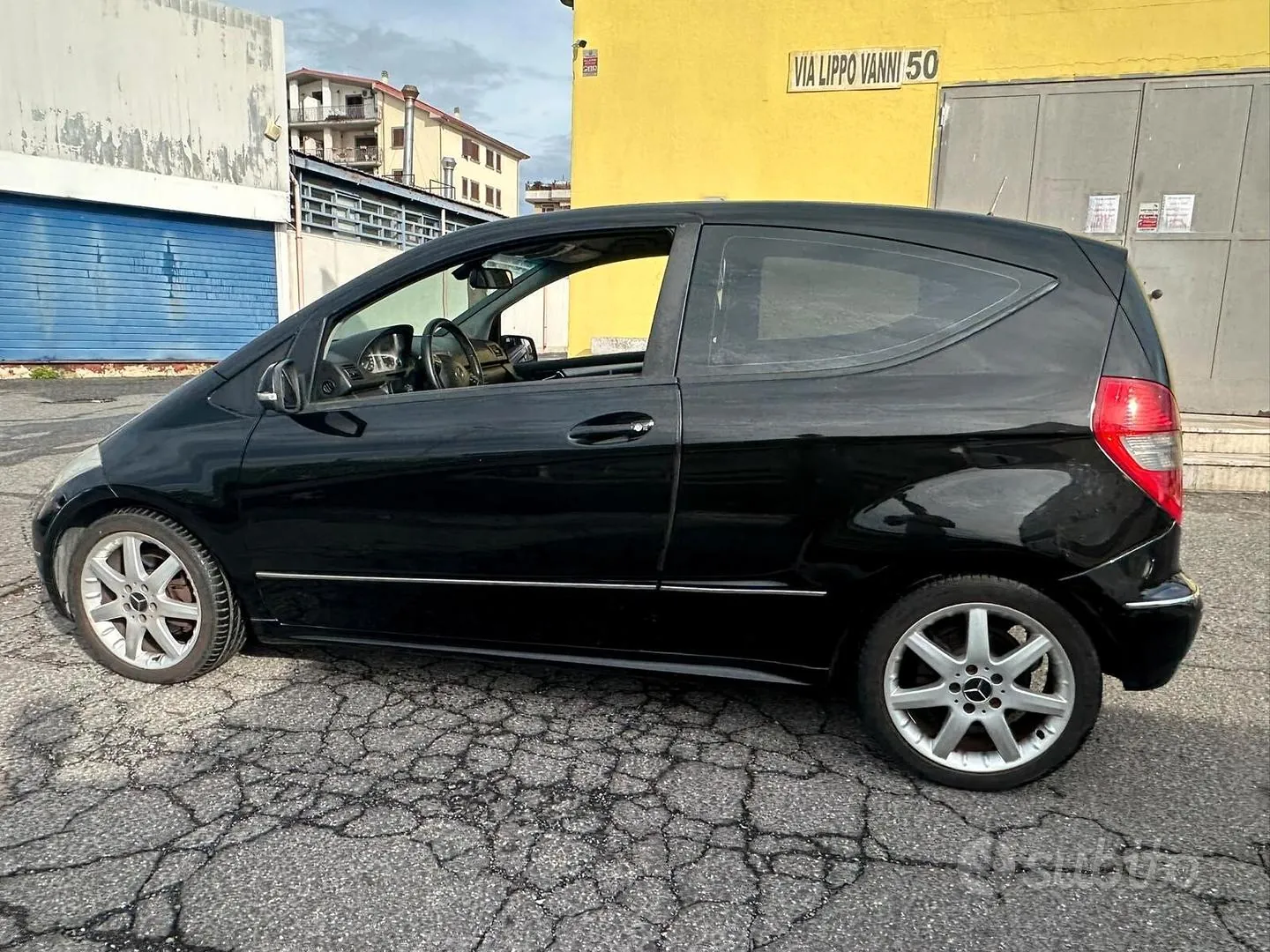 Mercedes-Benz A