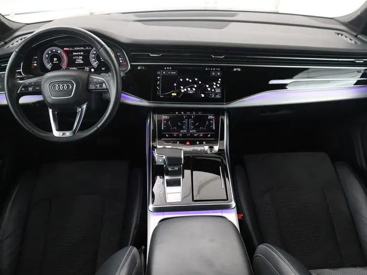Audi Q7 2021 photo 3