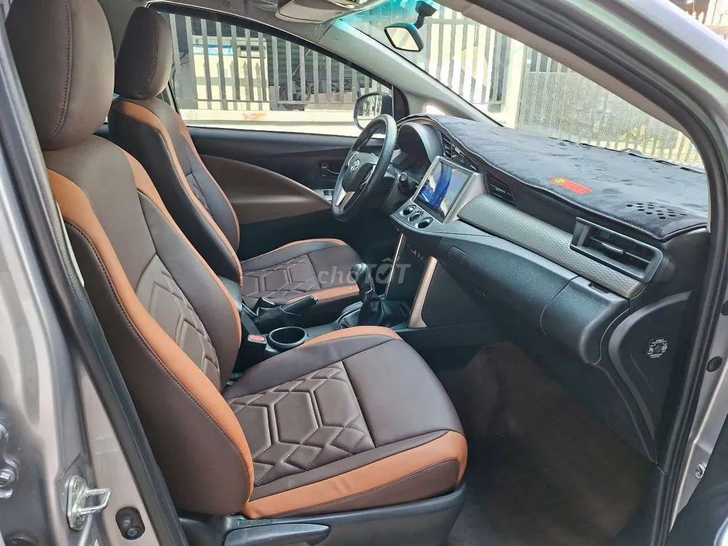 Toyota Innova 2019 photo 4