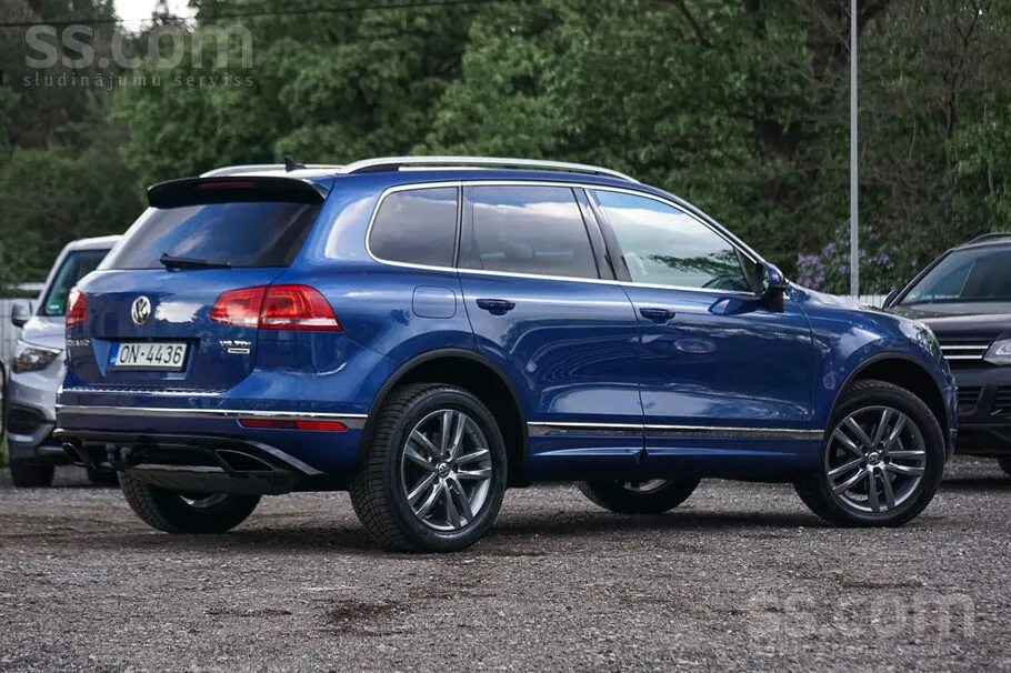 Volkswagen Touareg 2015 photo 4