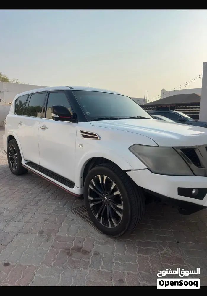 Nissan Patrol 2016 photo 2