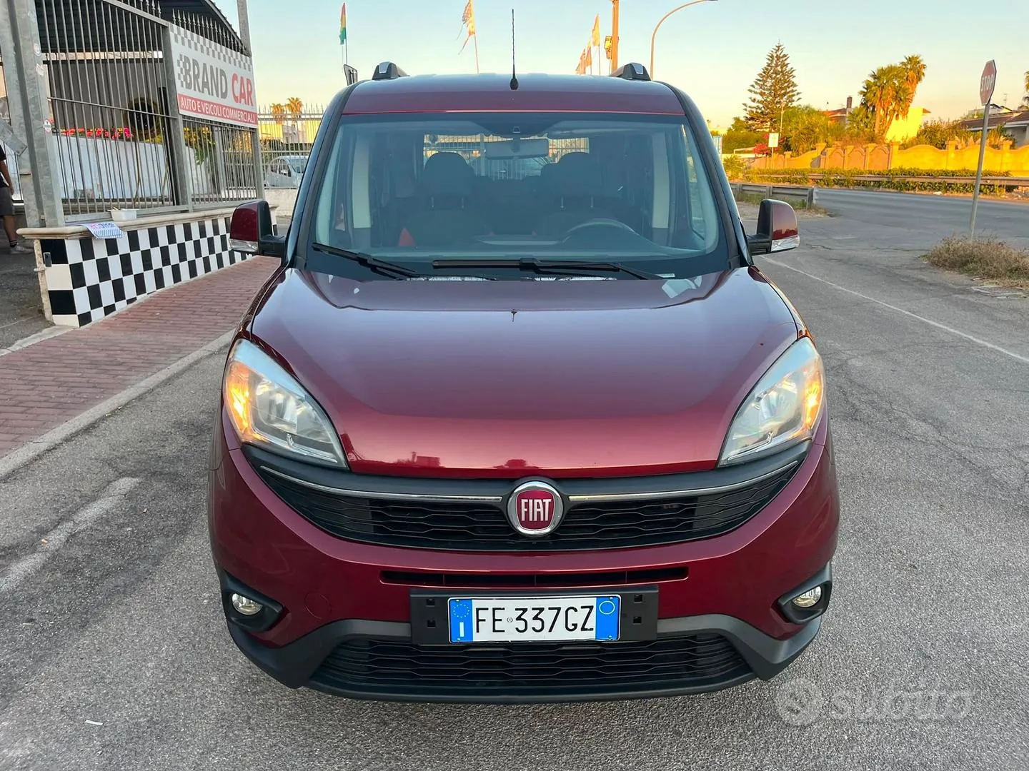 Fiat Doblo 2016 photo 2