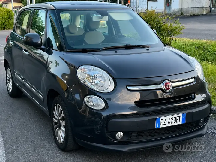 Fiat 500L 2015 photo 2