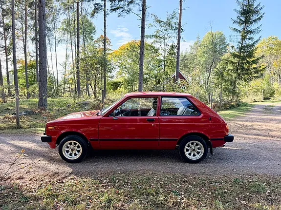Toyota Starlet 1982 photo 3