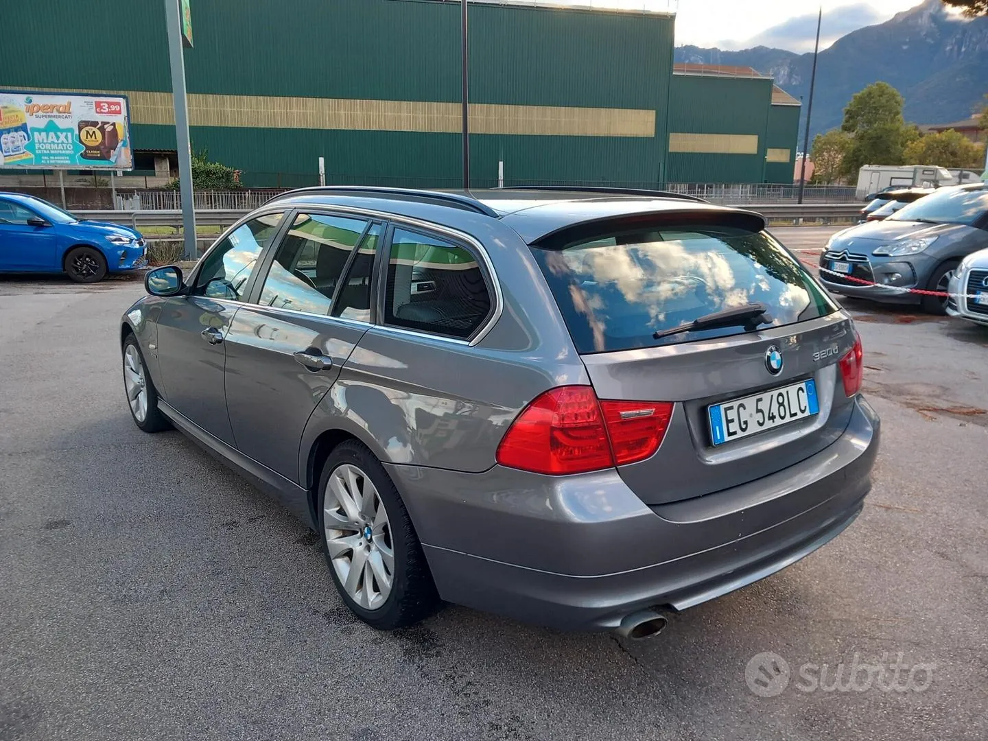 BMW 320D 2011 photo 3