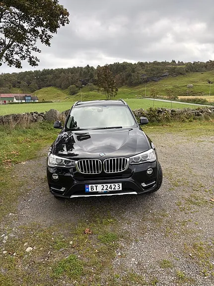 BMW X3 2014 photo 2