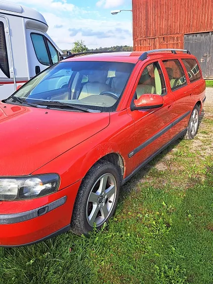 Volvo V70 2003 photo 2