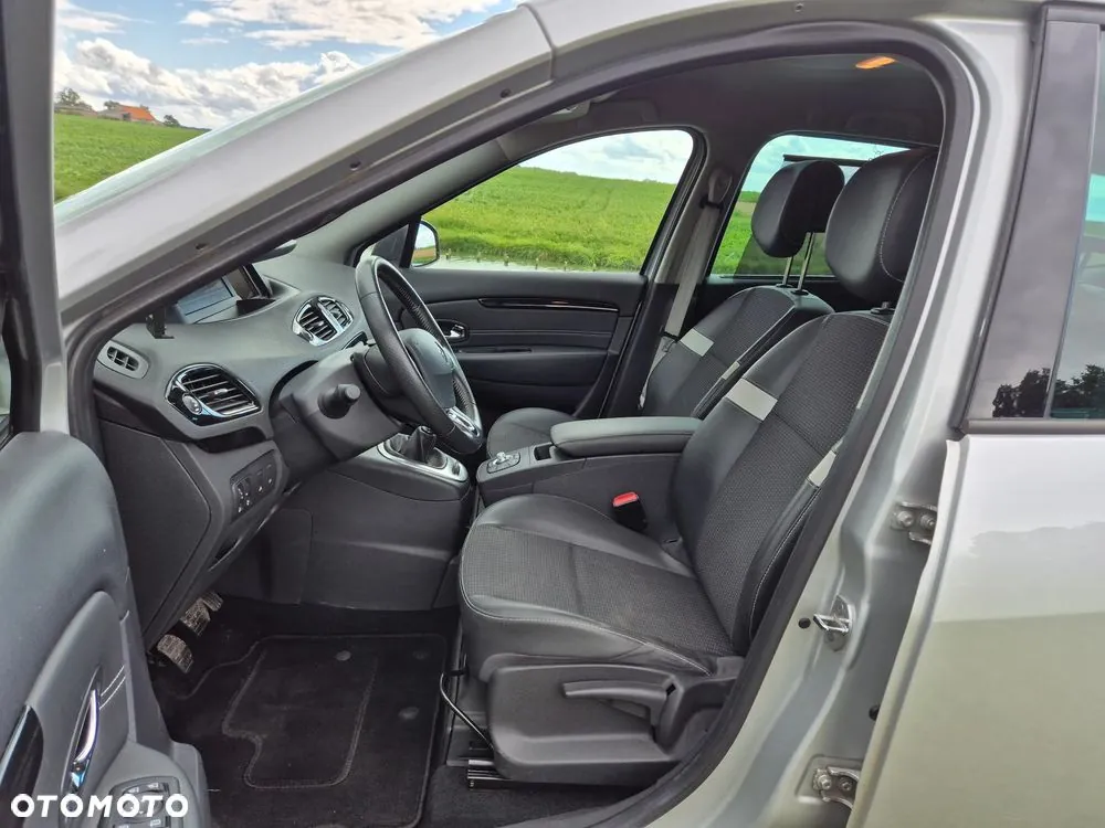 Renault Scenic 2013 photo 3