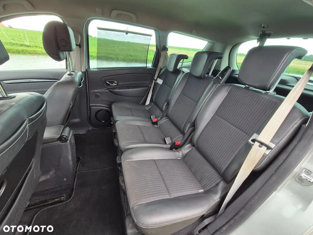 Renault Scenic 2013 photo 4