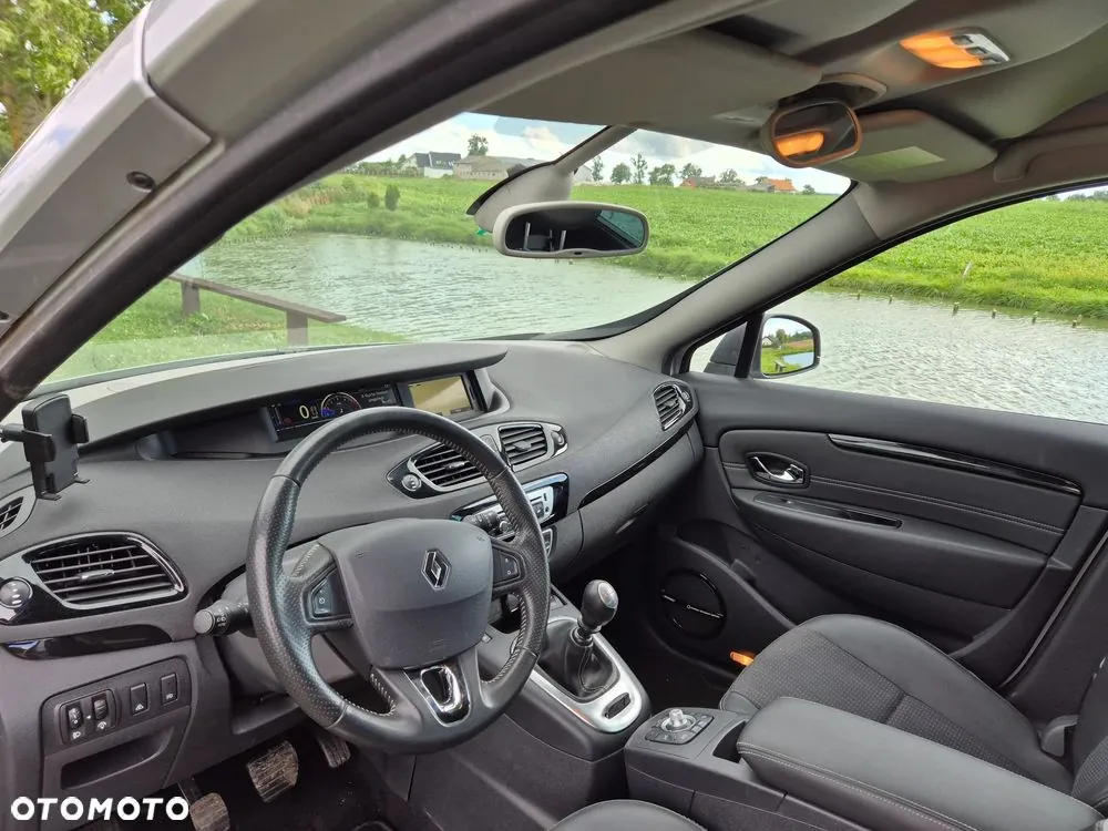 Renault Scenic 2013 photo 5