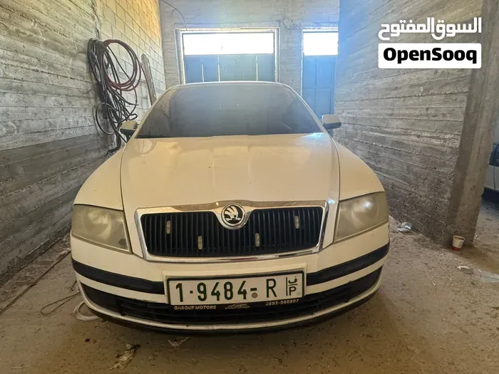 Skoda Octavia 2008 photo 2
