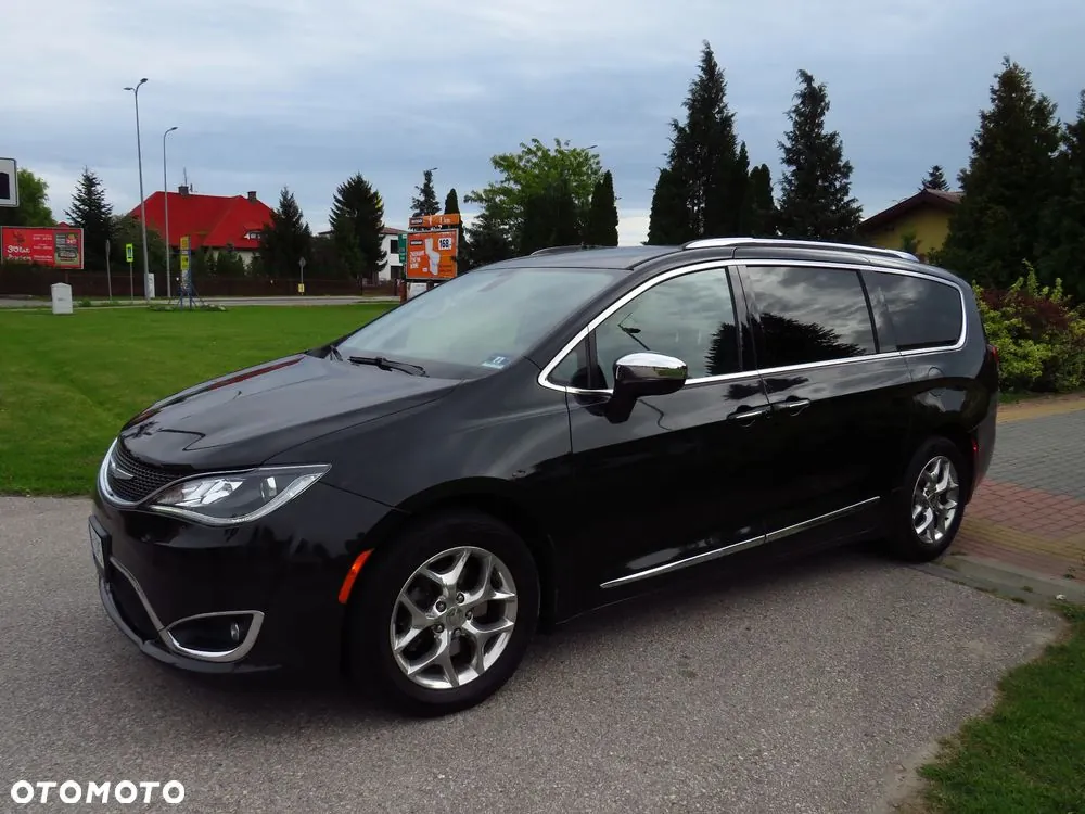 Chrysler Pacifica 2016 photo 4