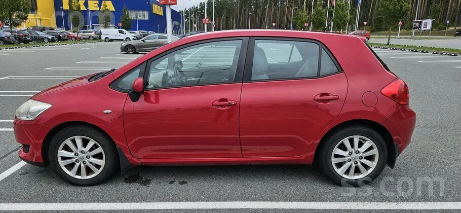 Toyota Auris 2009 photo 5