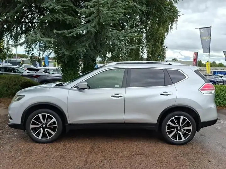 Nissan X-Trail 2015 photo 4