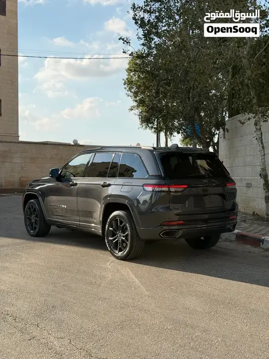 Jeep Grand Cherokee 2023 photo 4