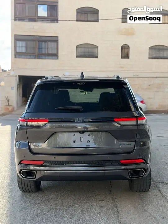 Jeep Grand Cherokee 2023 photo 3