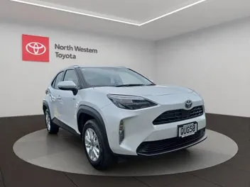 Toyota Yaris Cross 2024 photo 2
