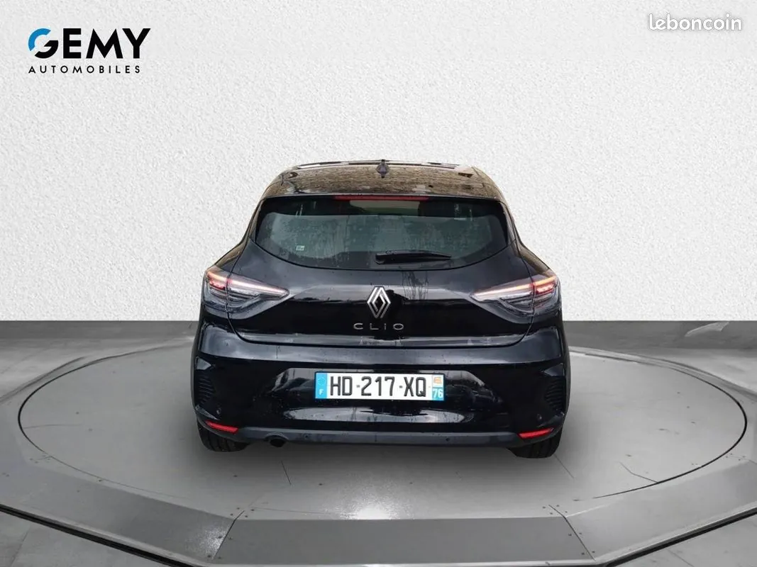 Renault Clio 2025 photo 5