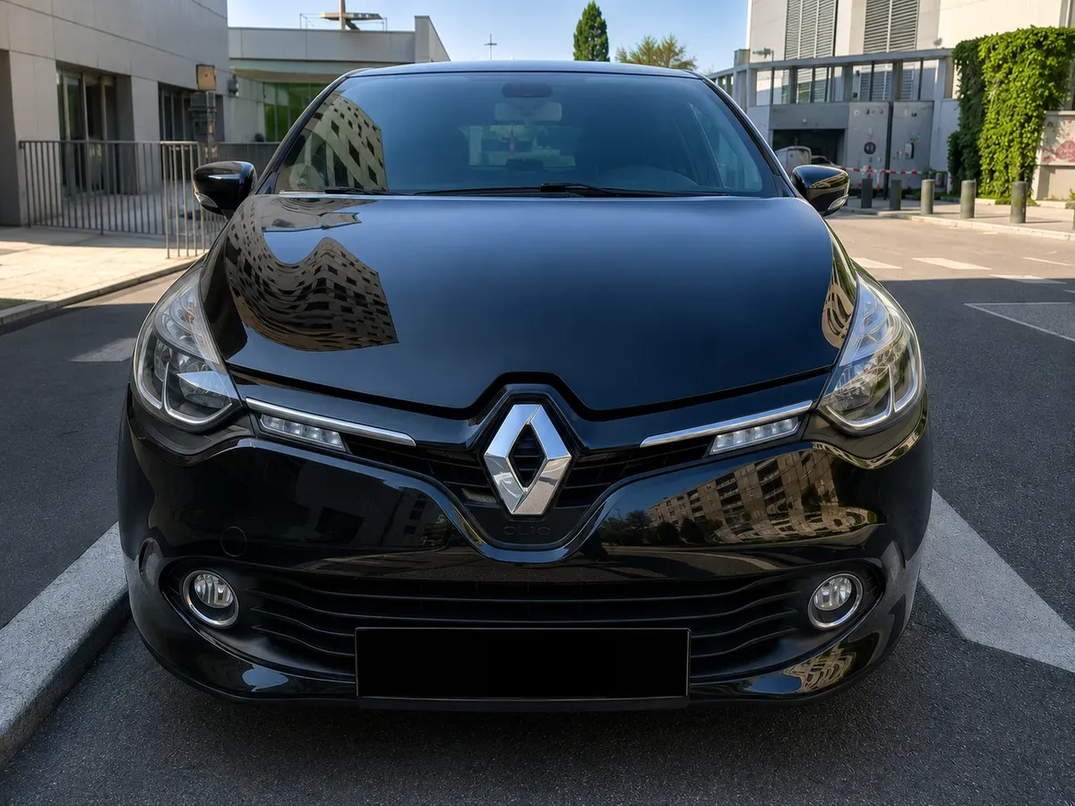 Renault Clio 2014 photo 2