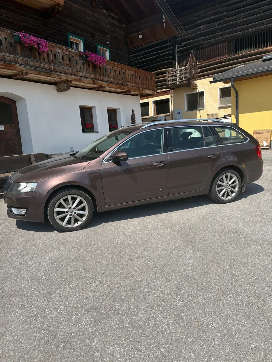 Skoda Octavia 2014 photo 3