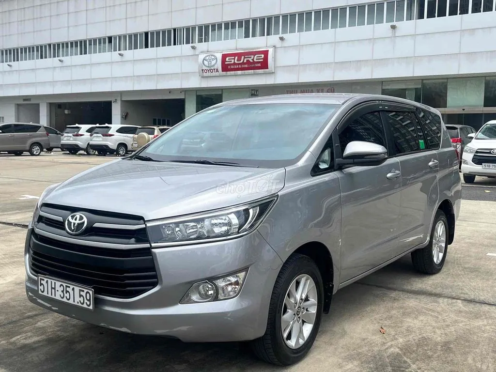 Toyota Innova 2020 photo 2