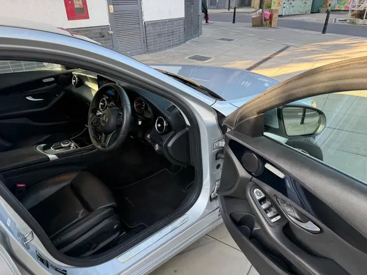 Mercedes-Benz C-Class 2018 photo 5