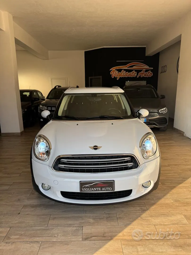 Mini Countryman 2015 photo 2