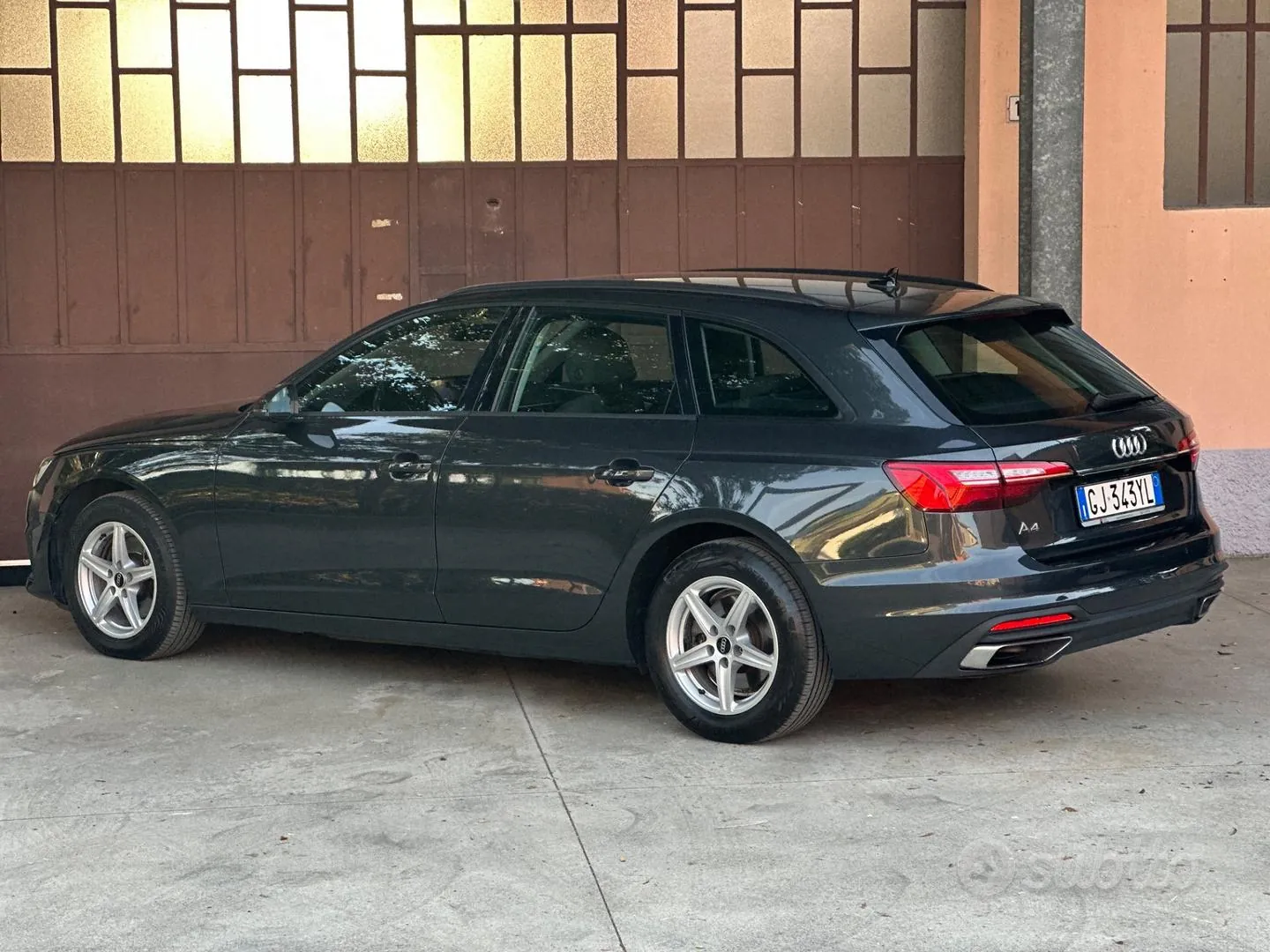 Audi A4 35 Tdi Station Wagon 2022 photo 5