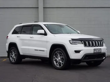 Jeep Grand Cherokee 2022 photo 2