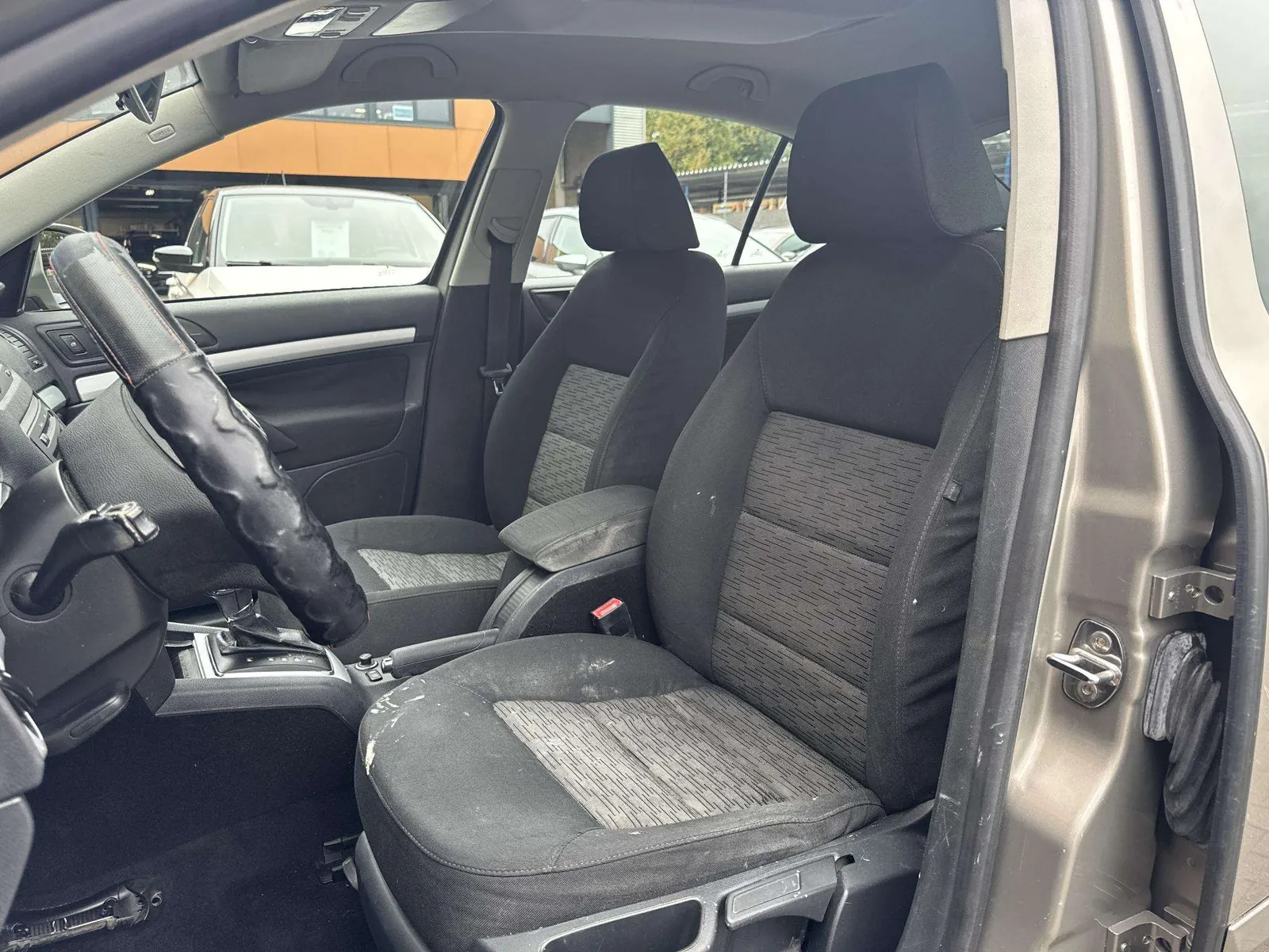 Skoda Octavia 2011 photo 4