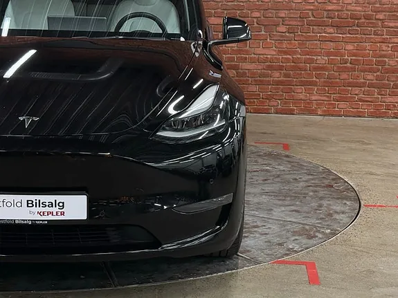 Tesla Model Y 2022 photo 4